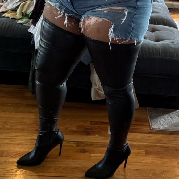 Torrid Black Over-the-Knee Thigh High Boots - Picture 11 of 14